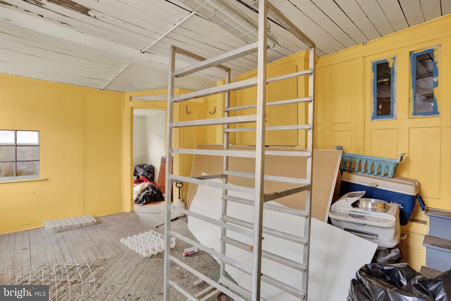 16 S Keim St # Property Photo 11