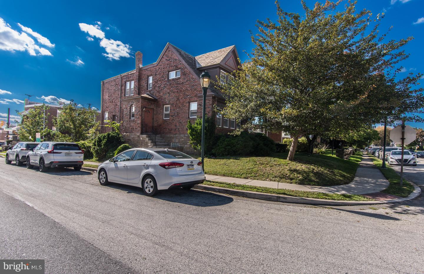 1700 Chelsea Rd # Property Photo 1