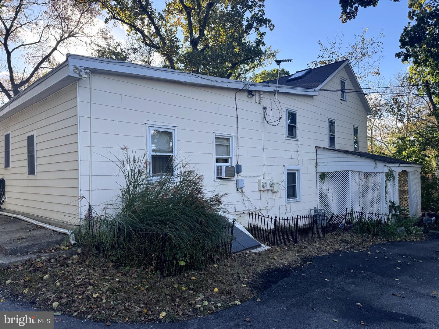 634 Ridge Pike # Property Photo 8