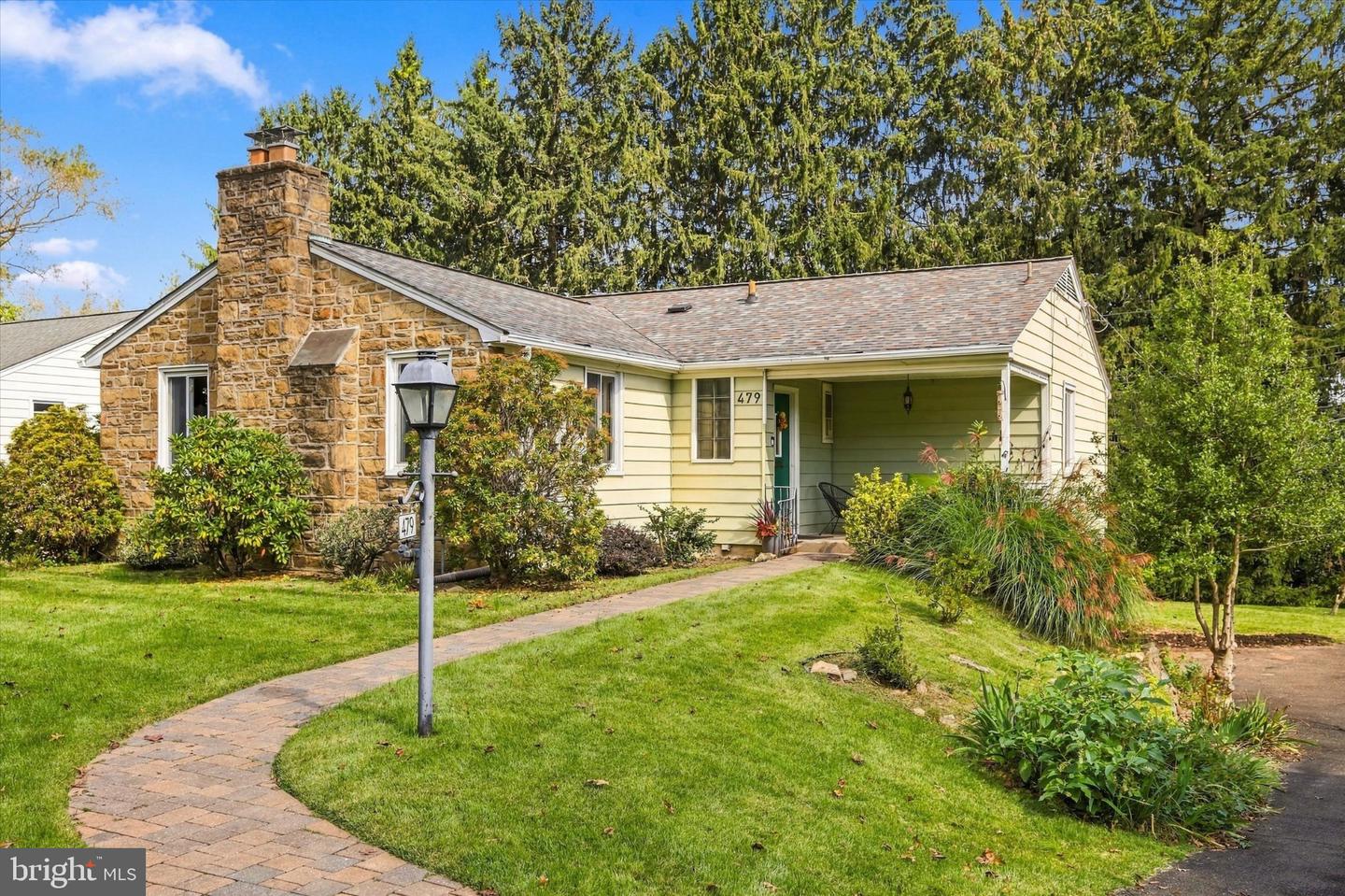 479 PLYMOUTH RD # Property Photo 1