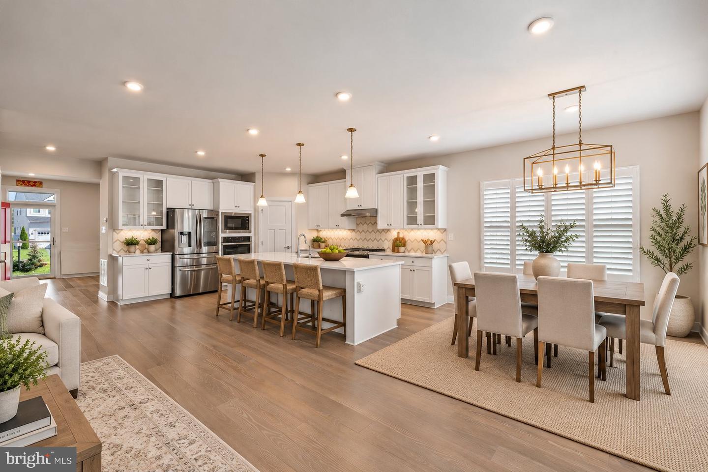 523 Spring Manor Blvd # Property Photo 8