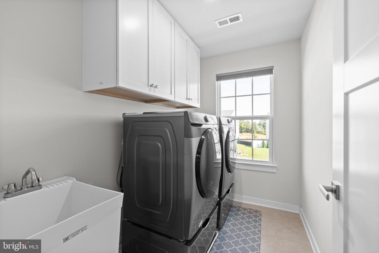 523 Spring Manor Blvd # Property Photo 20