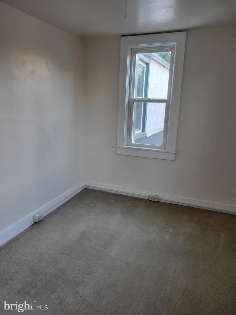 289 Arcola Rd Property Photo 19