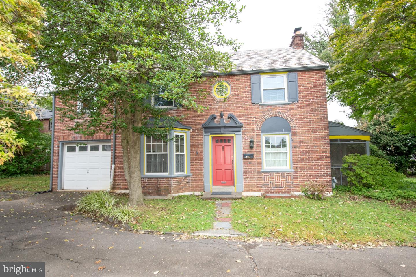 434 LONGFELLOW RD Property Photo 1