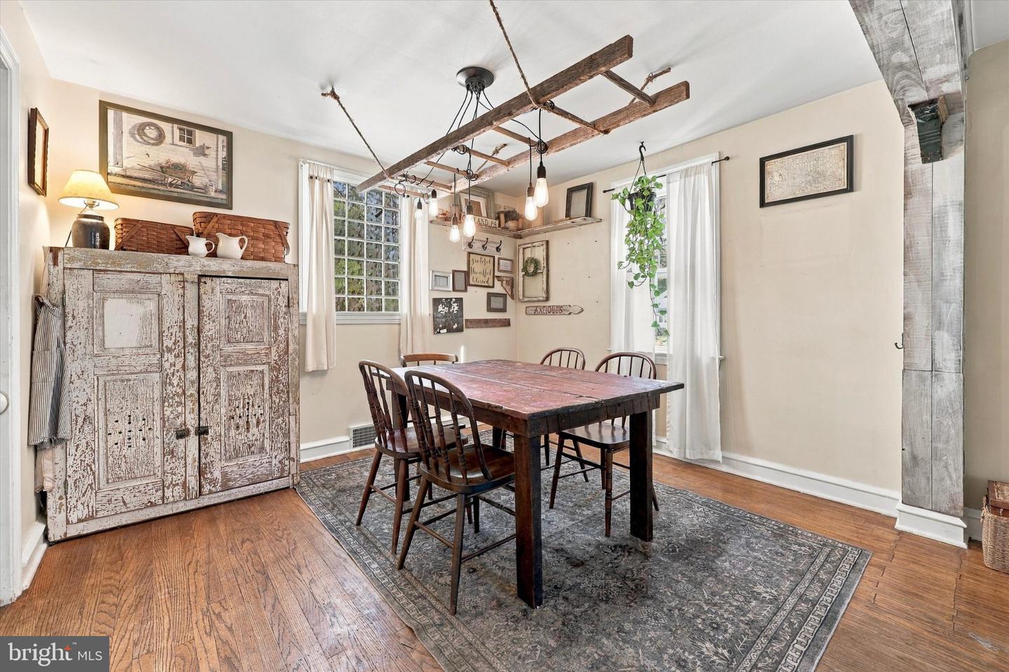 437 Oreland Mill Rd # Property Photo 5