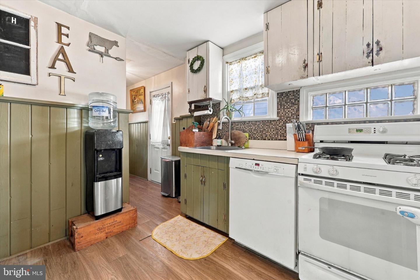 437 Oreland Mill Rd # Property Photo 9