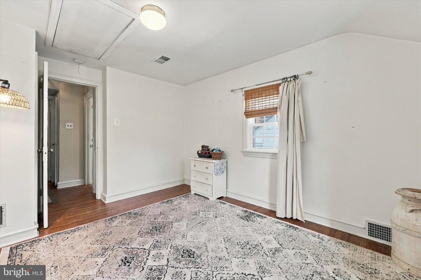 437 Oreland Mill Rd # Property Photo 15