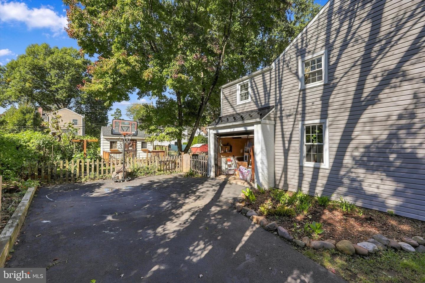 437 Oreland Mill Rd # Property Photo 21
