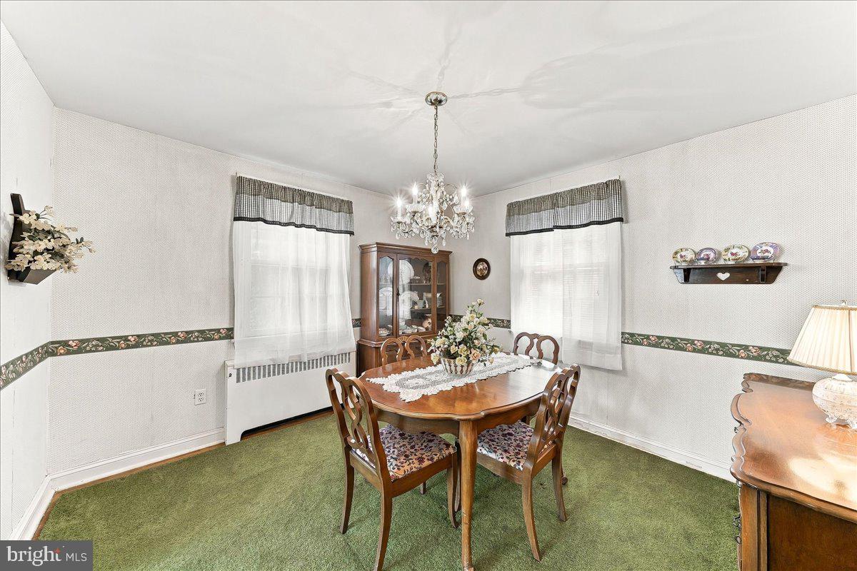 871 Delmont Dr # Property Photo 5