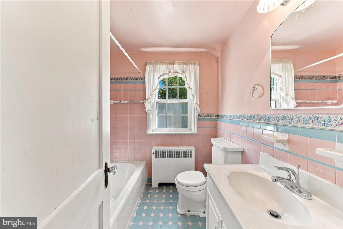 871 Delmont Dr # Property Photo 25