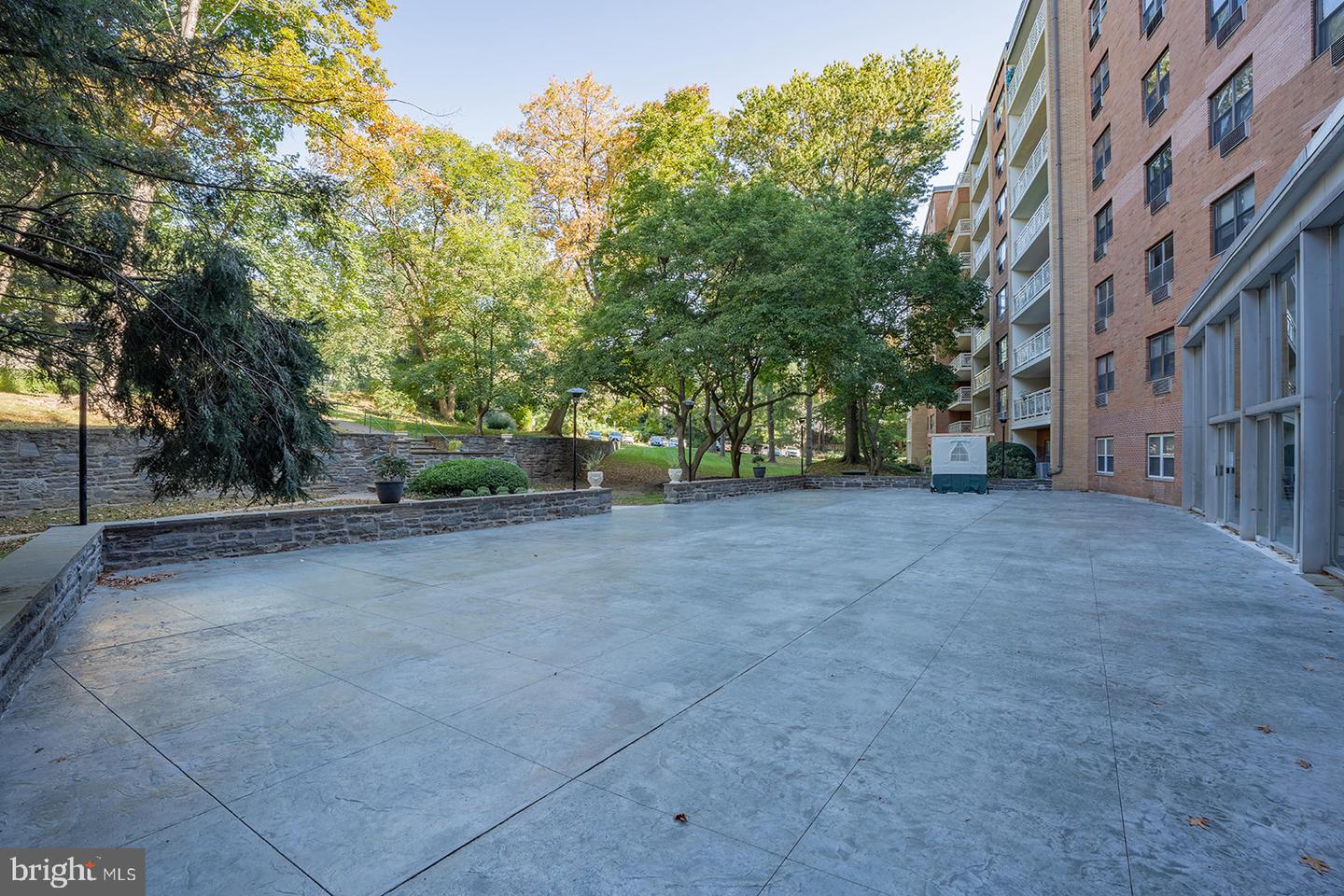 7900 Old York Rd #409-b Property Photo 2