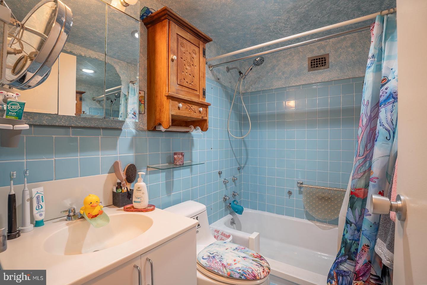 7900 Old York Rd #409-b Property Photo 14