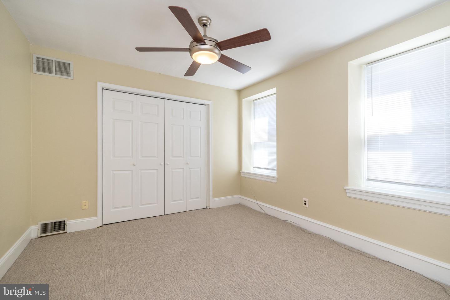 460 Renfrew Ave Property Photo 21