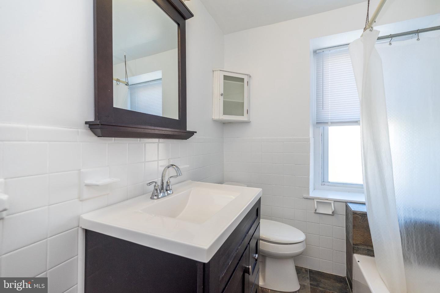 460 Renfrew Ave Property Photo 29