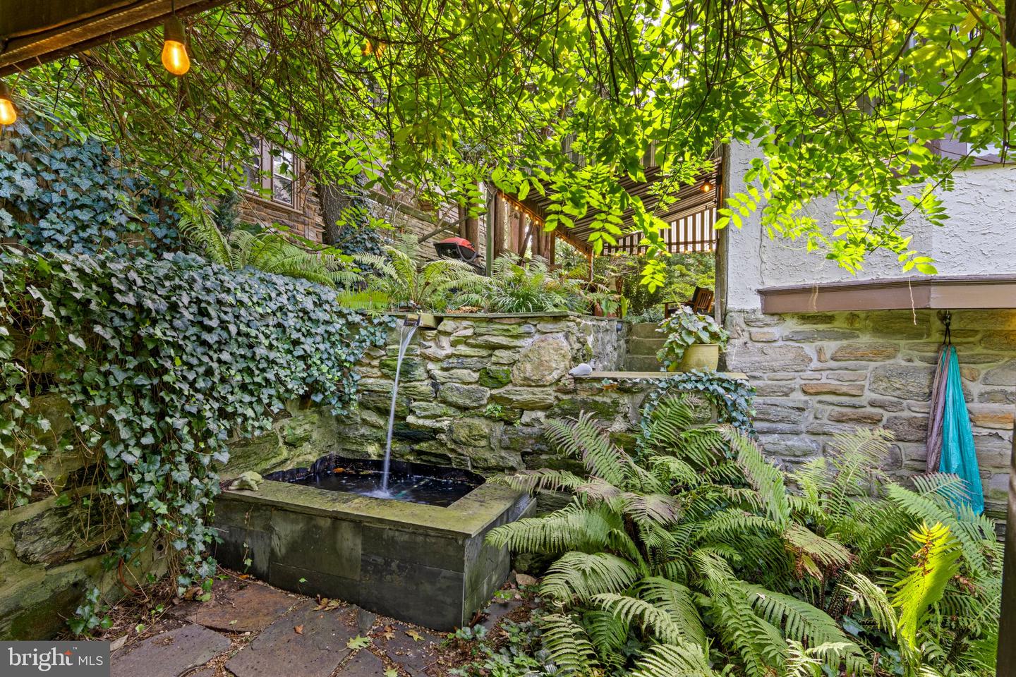 419 Lodges Ln Property Photo 49
