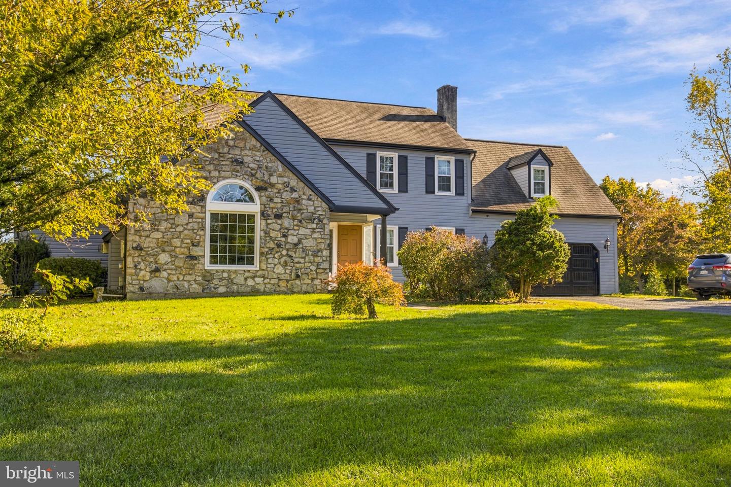 276 Old Mill Rd # Property Photo 1