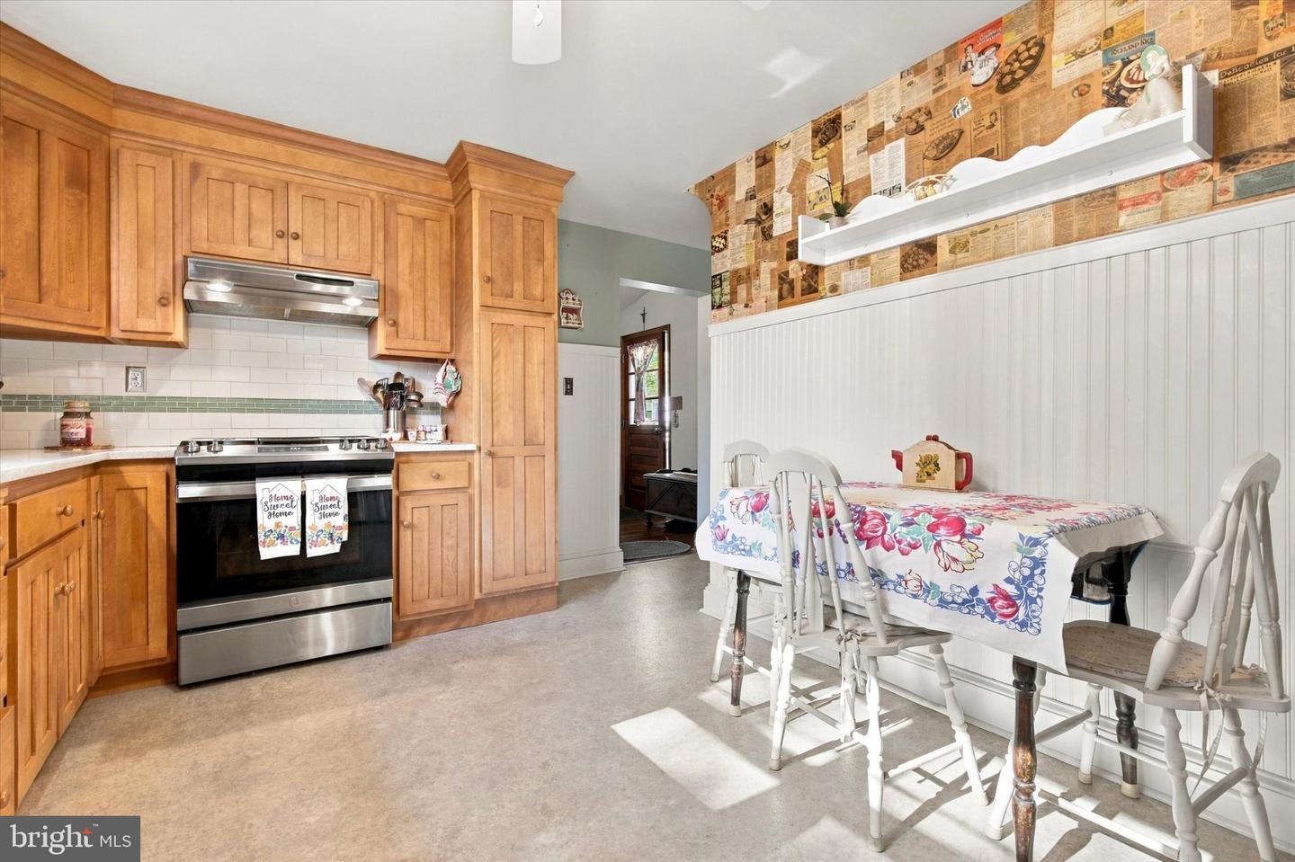 1920 Roosevelt Blvd # Property Photo 13