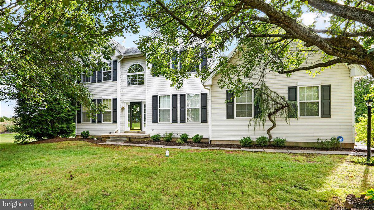 75 LONG MEADOW RD Property Photo 1