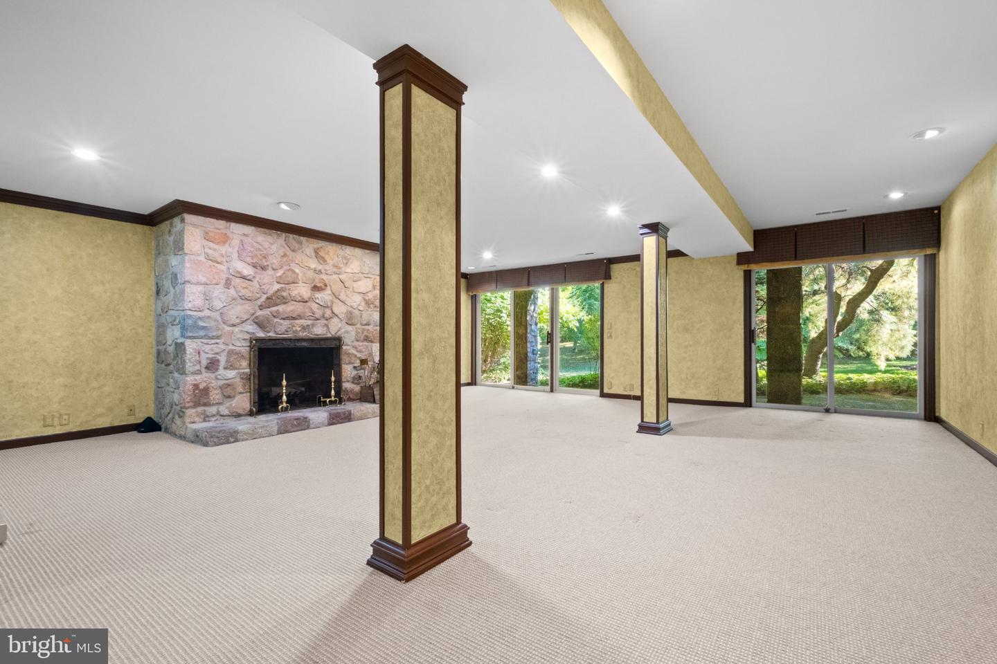 1088 Broadmoor Rd Property Photo 22