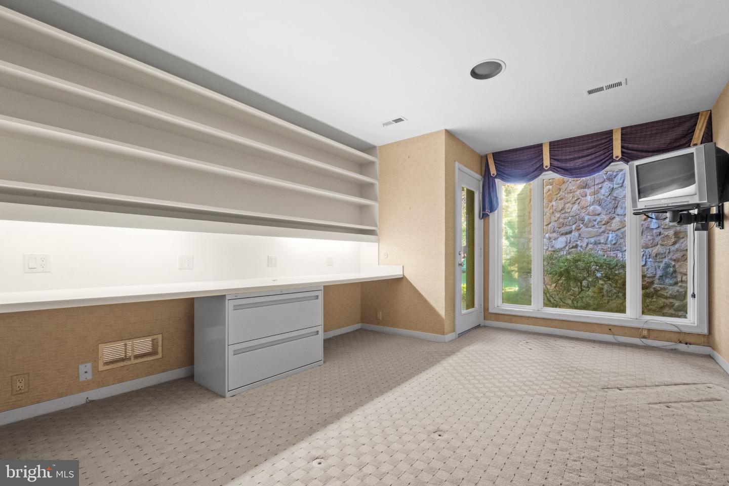1088 Broadmoor Rd Property Photo 23