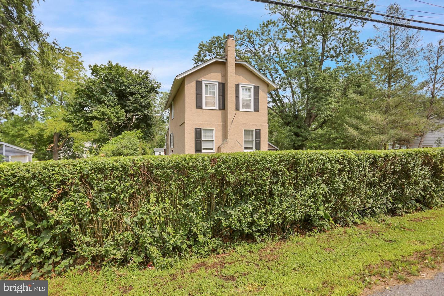 6 Perkiomen Ave Property Photo 5