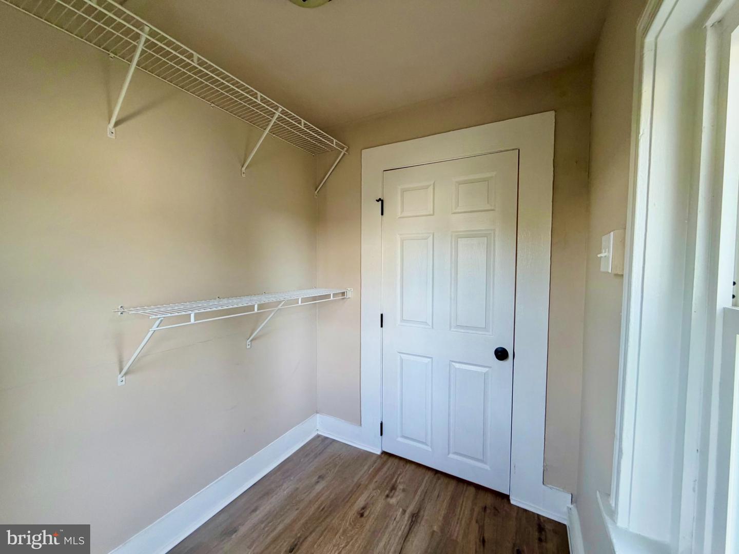 451 N Warren St Property Photo 11