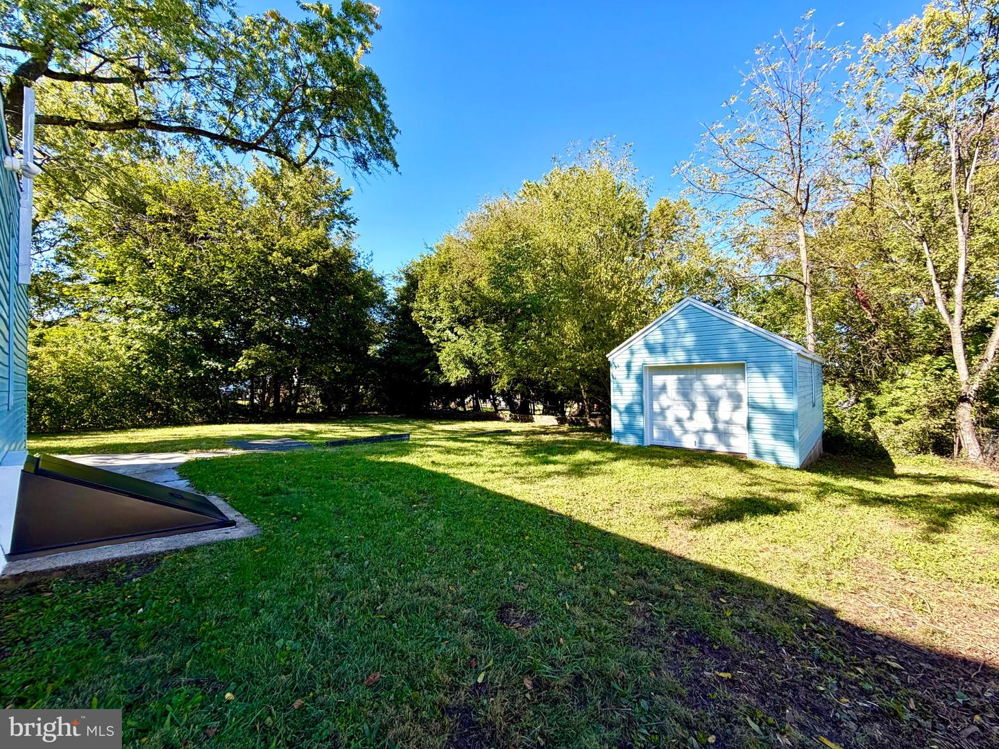 451 N Warren St Property Photo 19