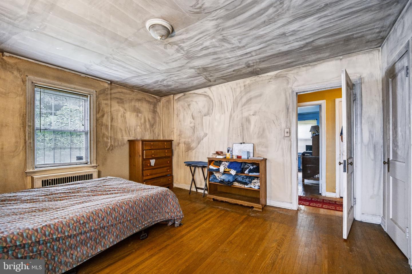 321 Asbury Ave # Property Photo 16