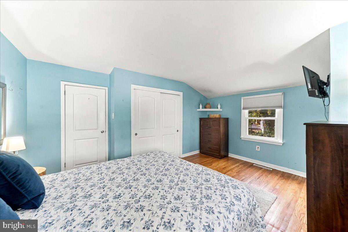 2914 Rossiter Ave Property Photo 17