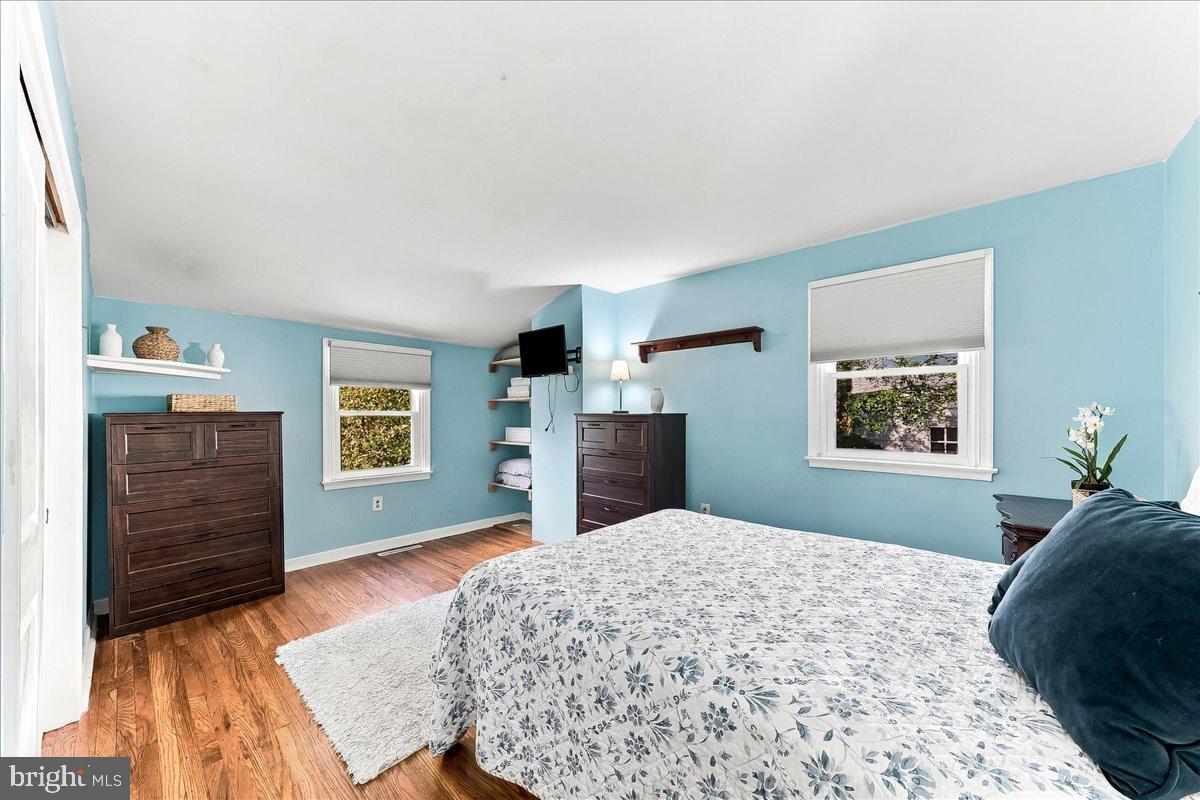 2914 Rossiter Ave Property Photo 18