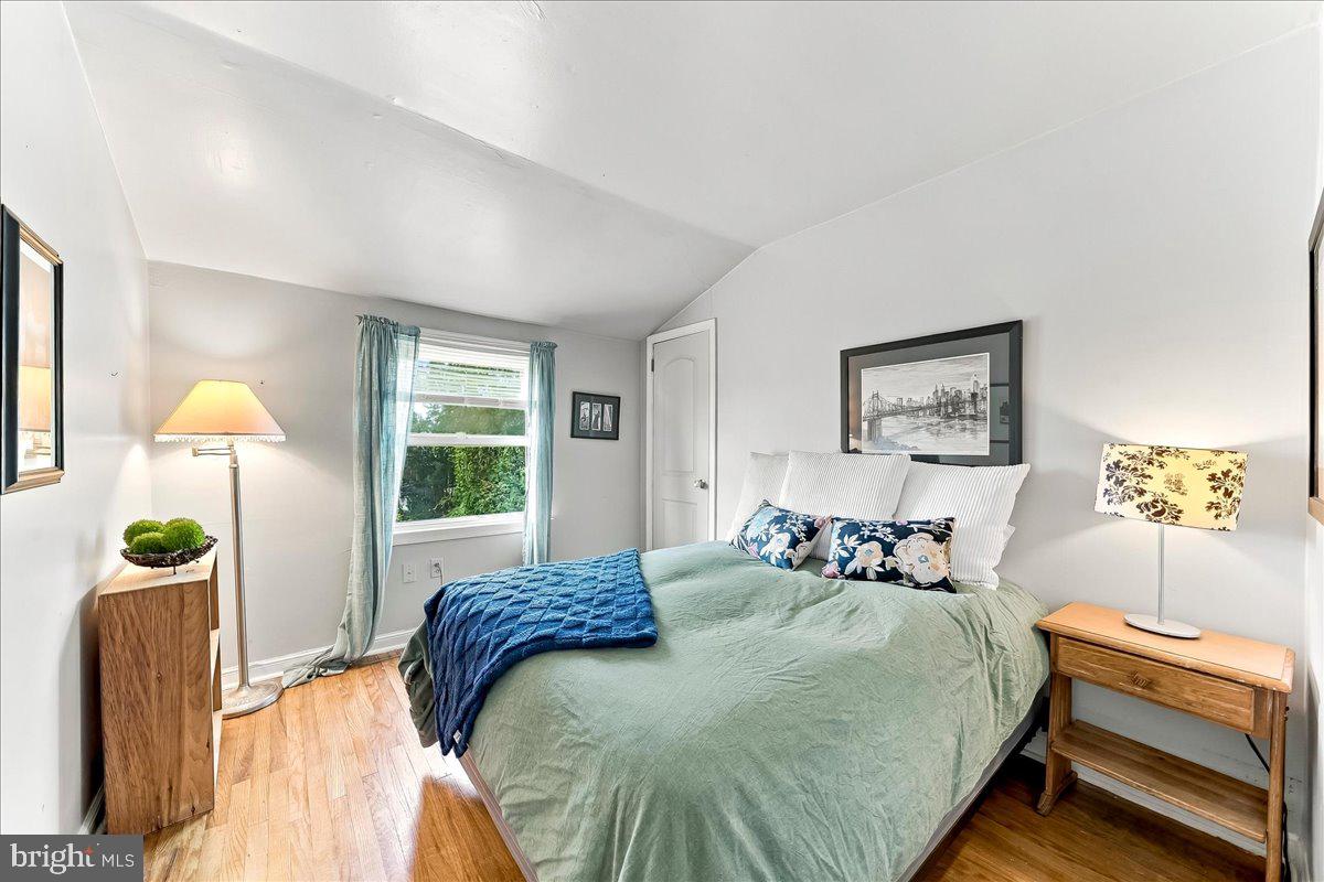 2914 Rossiter Ave Property Photo 19