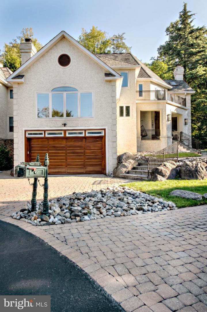 1409 Wesleys Run Property Photo 2