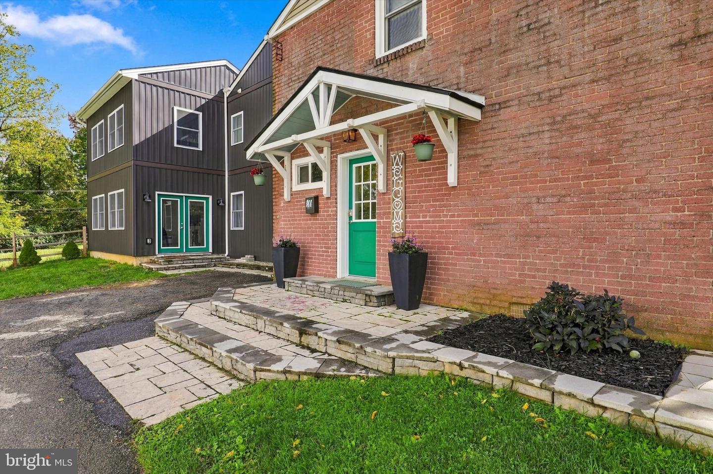 4125 Pilgrim Rd # Property Photo 3