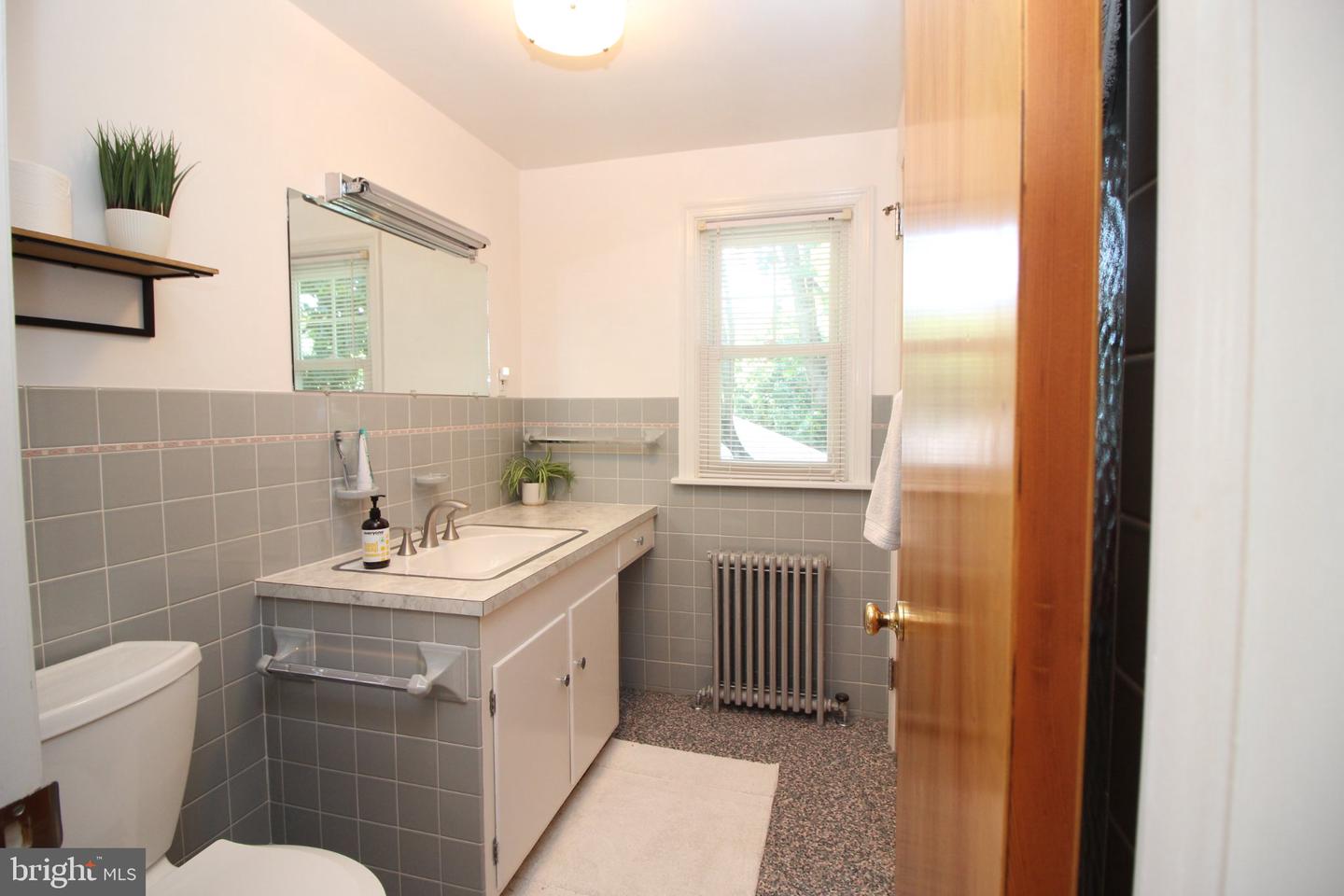 602 S Main St # Property Photo 24