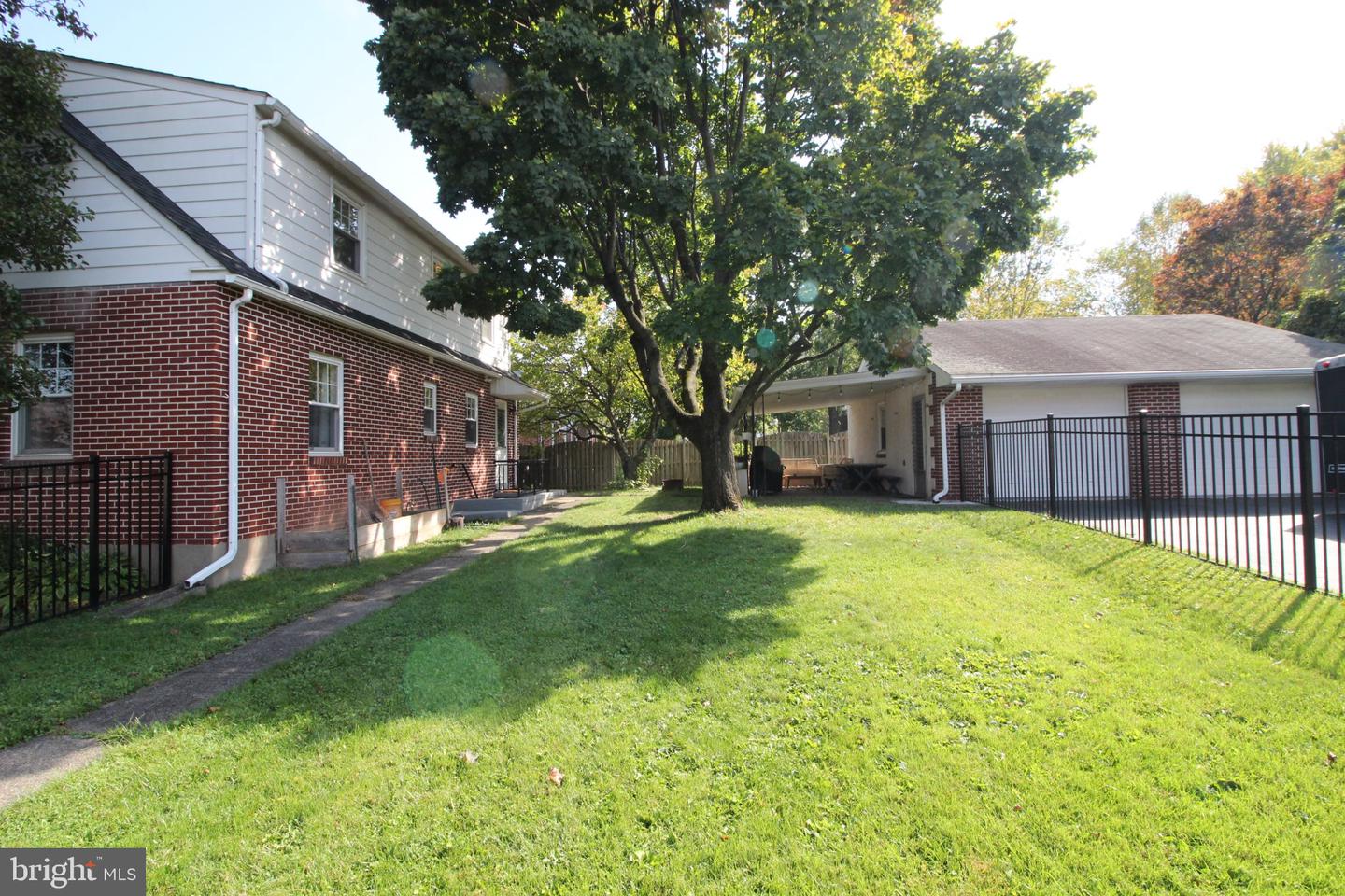 602 S Main St # Property Photo 32