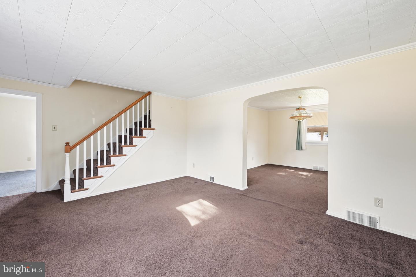 3575 W Mill Rd # Property Photo 8