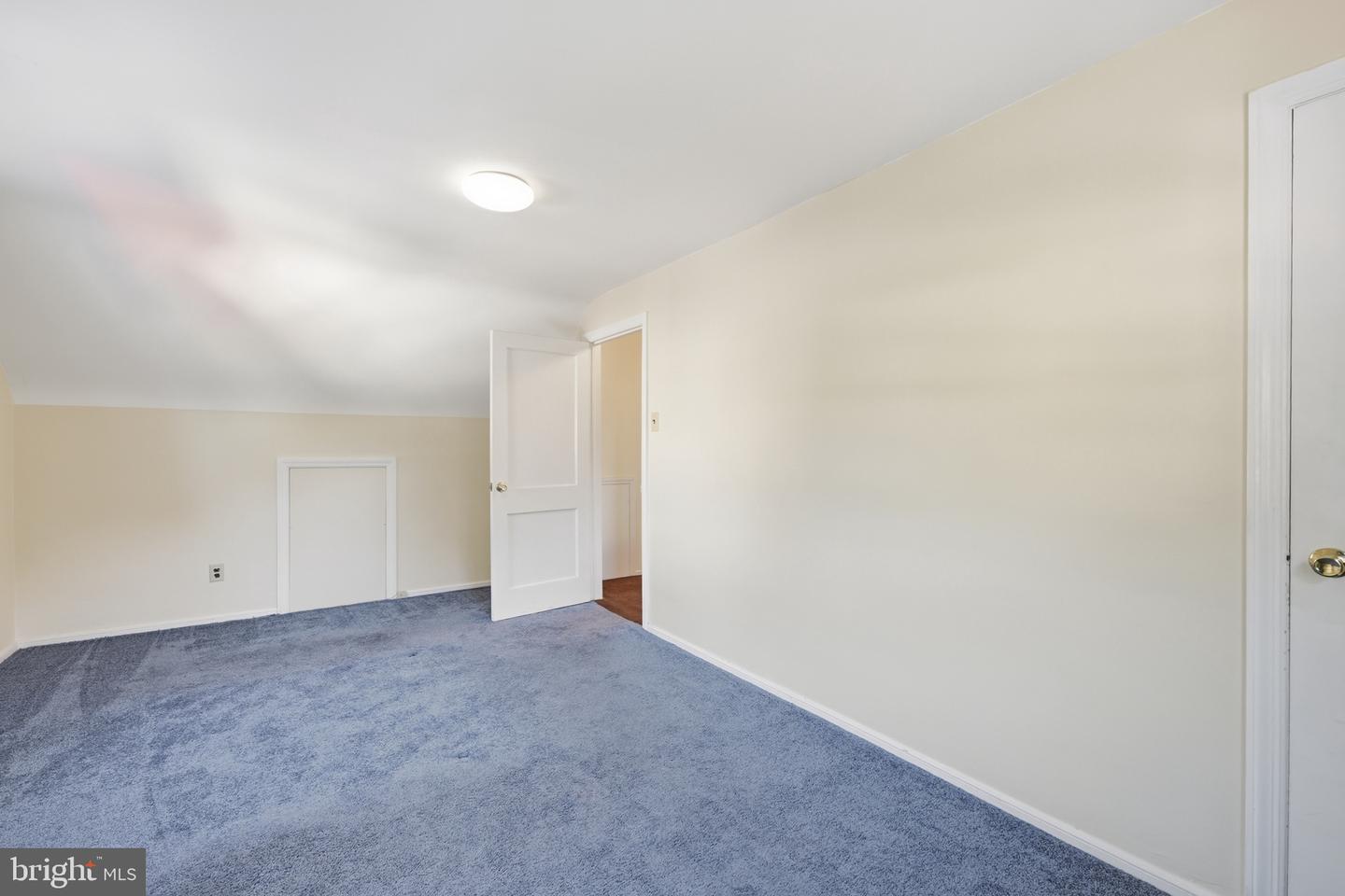 3575 W Mill Rd # Property Photo 27