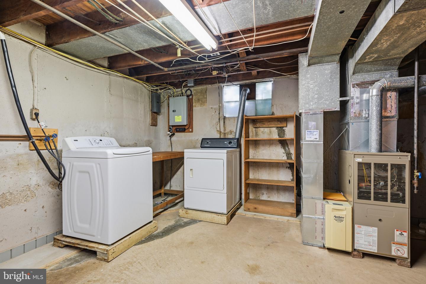 3575 W Mill Rd # Property Photo 31