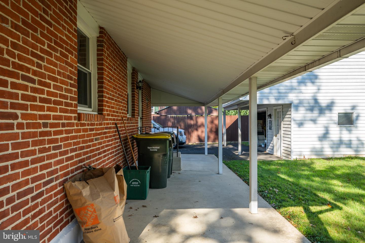 3575 W Mill Rd # Property Photo 33