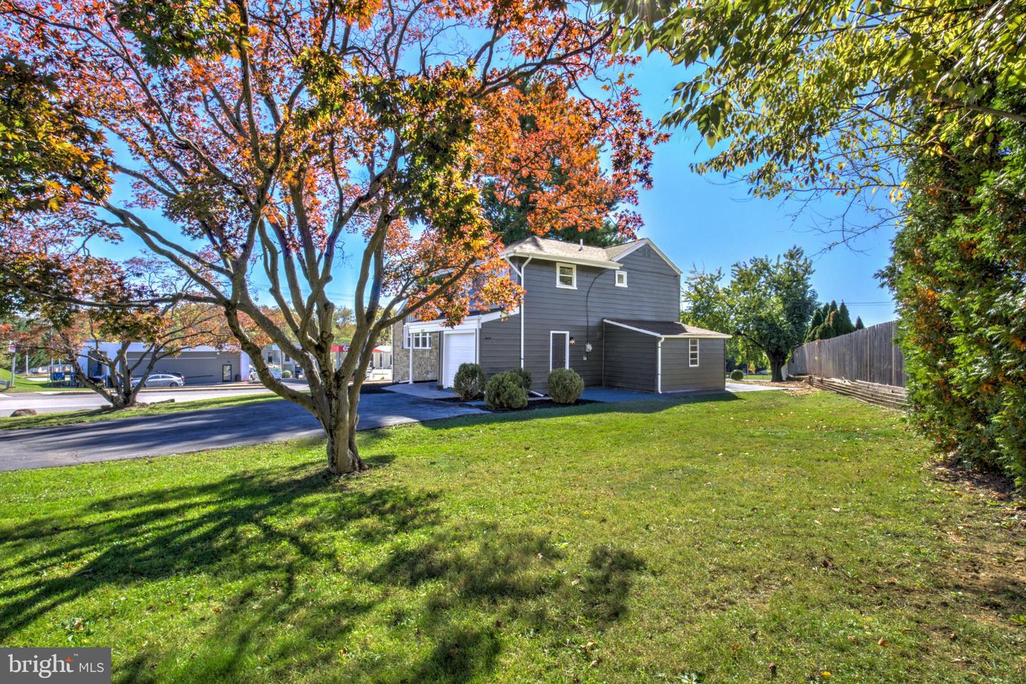 613 Martin Ln Property Photo 47