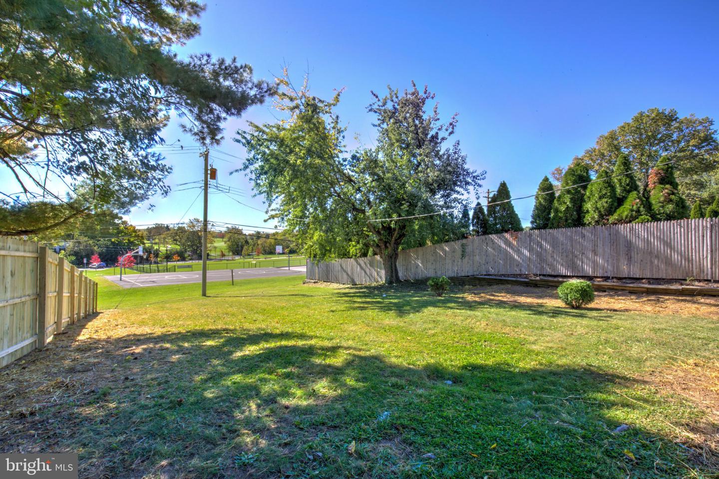 613 Martin Ln Property Photo 51