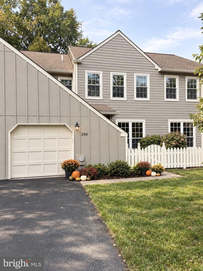 288 TULIP TREE CT Property Photo 1