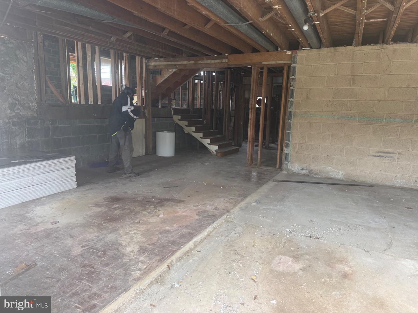 1397 Pine St Property Photo 13