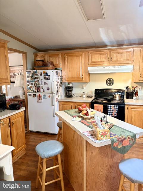 244 W 6th St # Property Photo 4