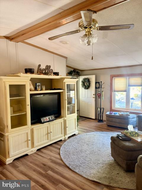 244 W 6th St # Property Photo 11
