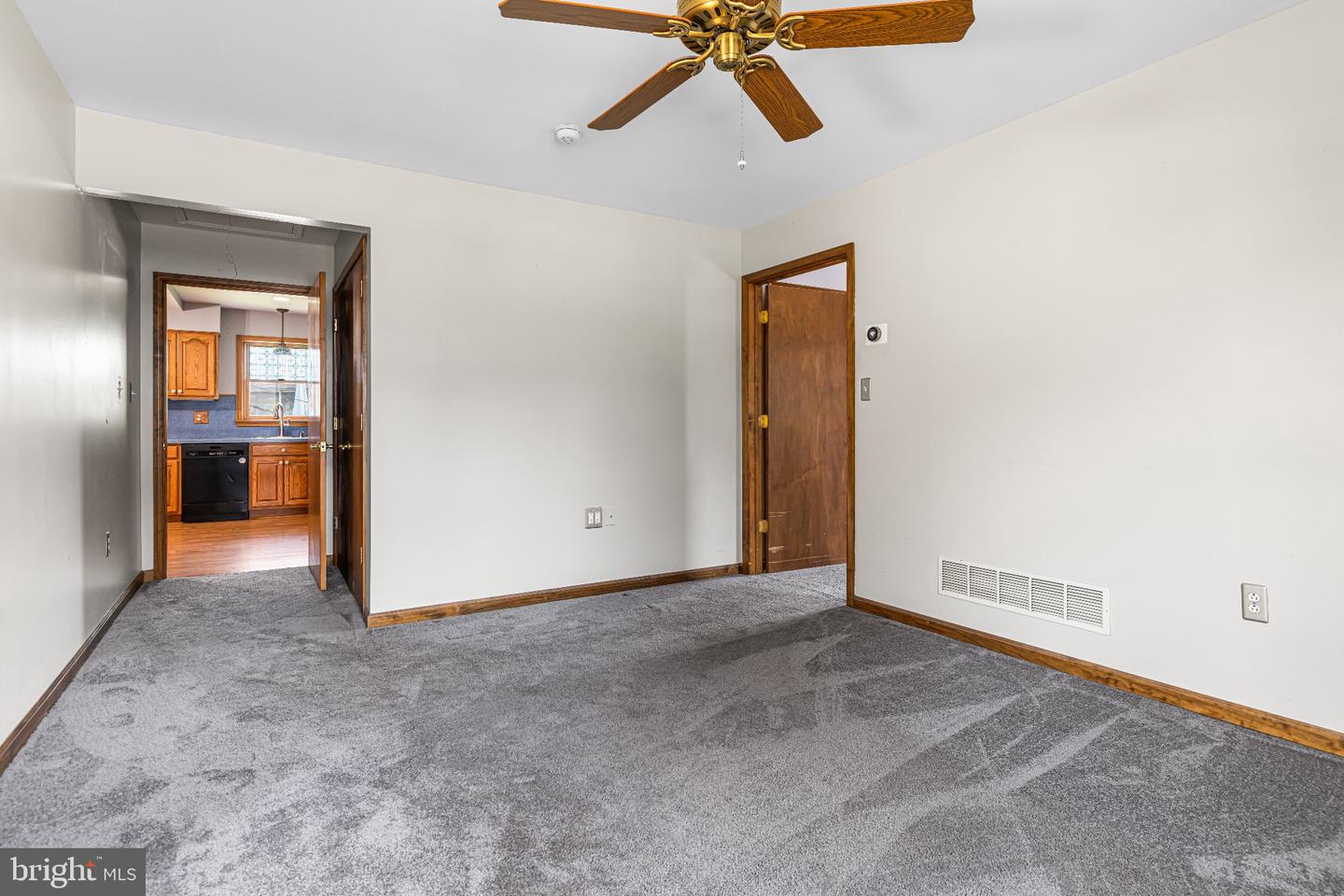618 Highland Ave Property Photo 18