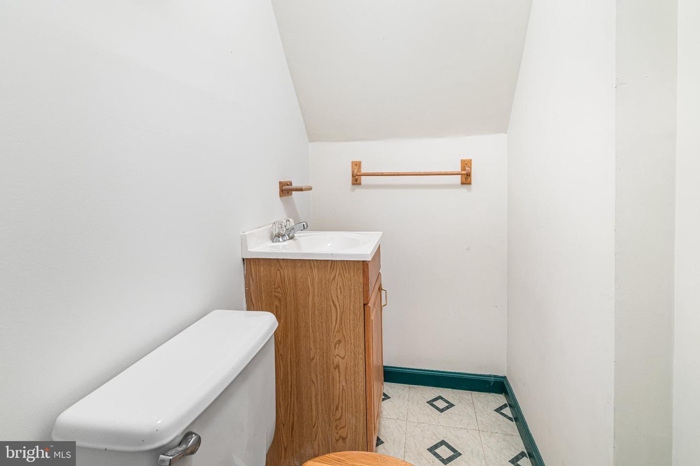 618 Highland Ave Property Photo 35