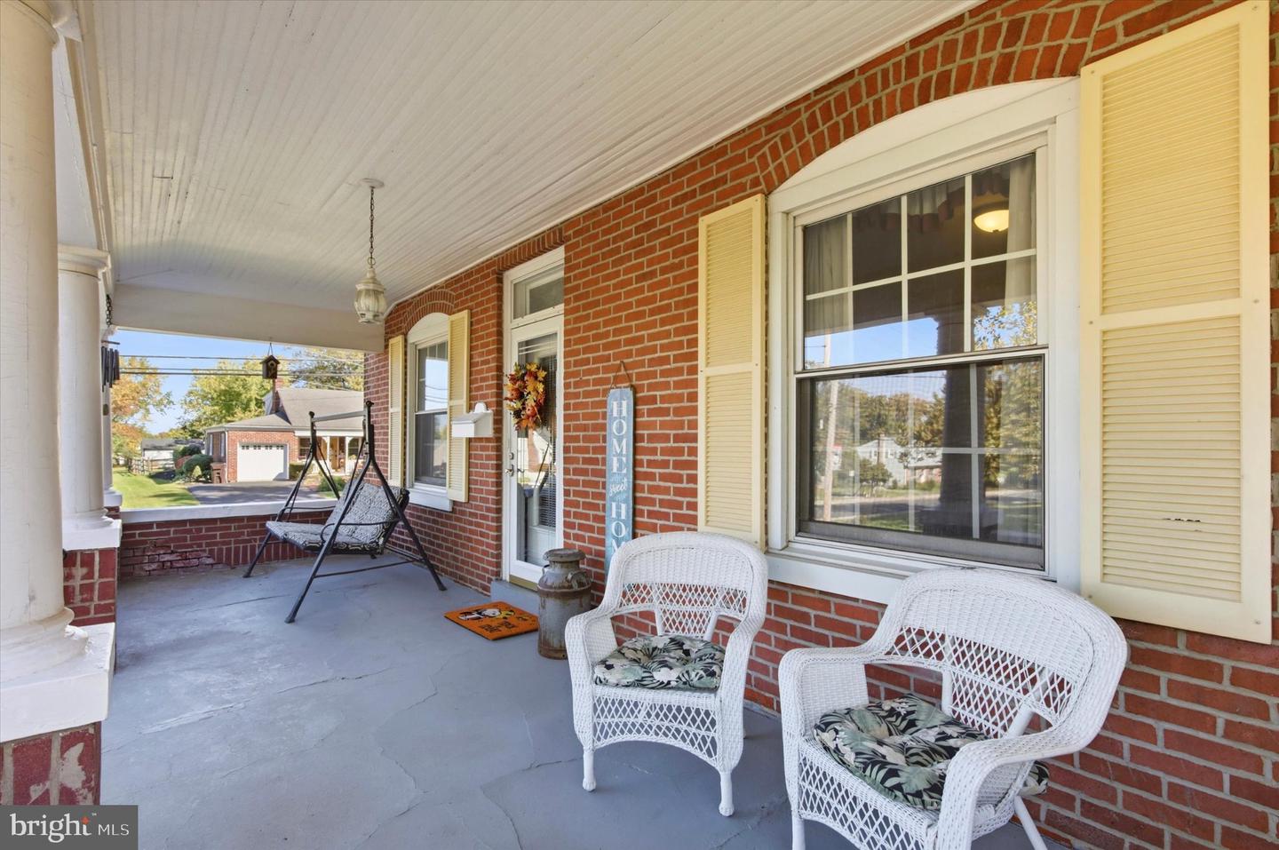 444 E Summit St # Property Photo 5