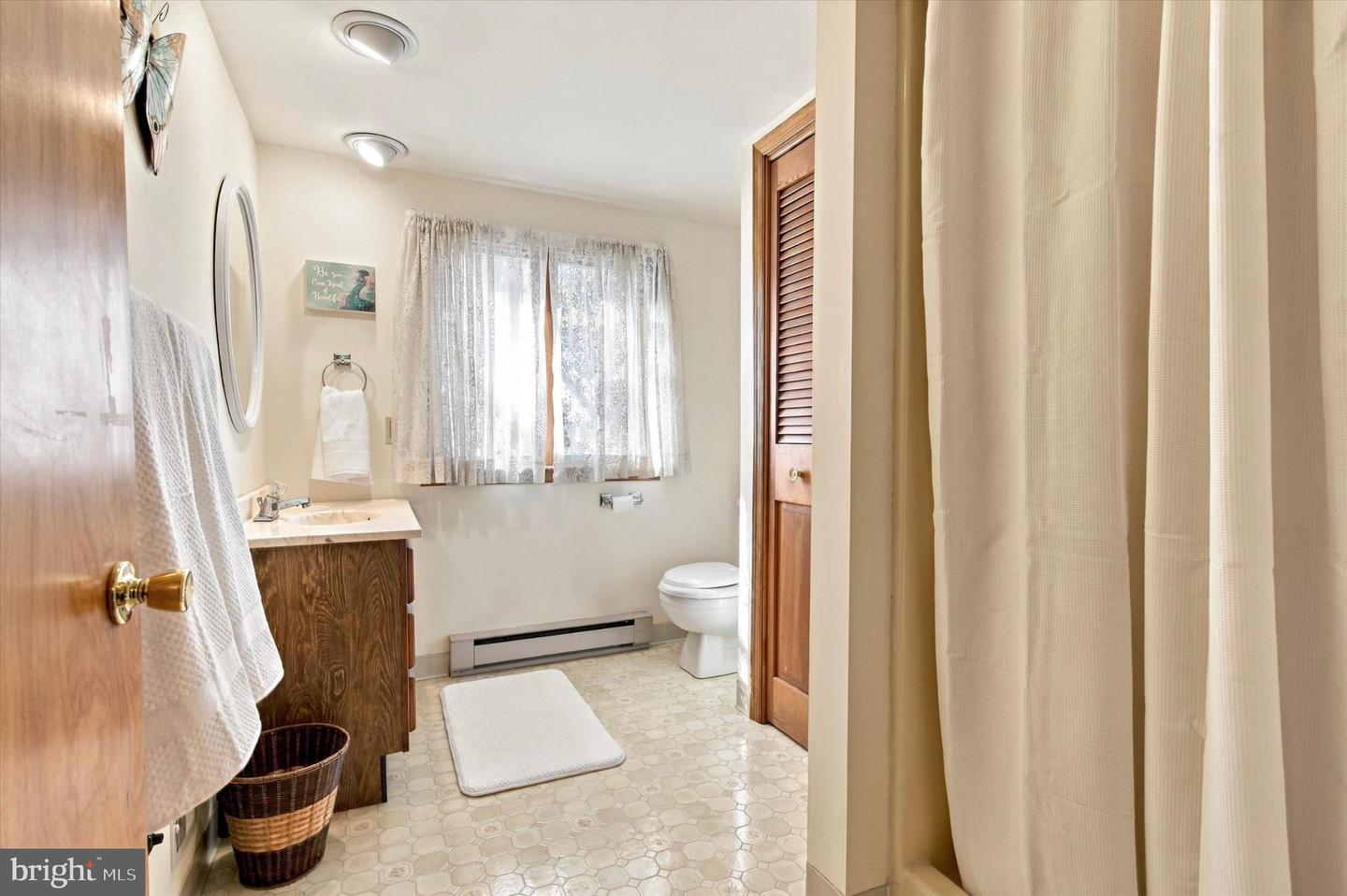 444 E Summit St # Property Photo 22