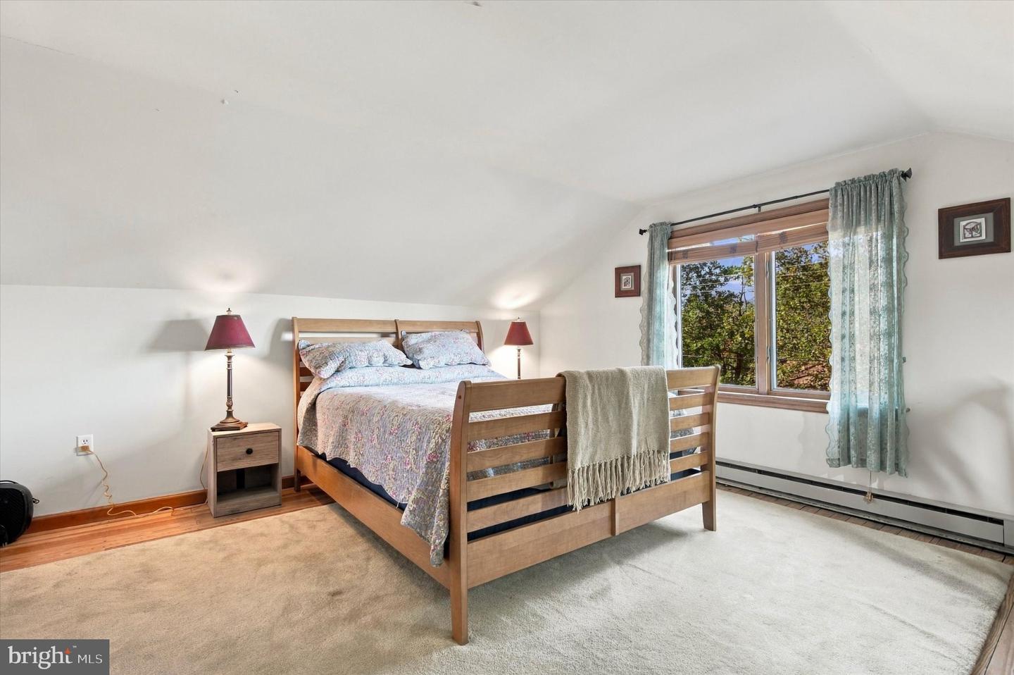 444 E Summit St # Property Photo 23